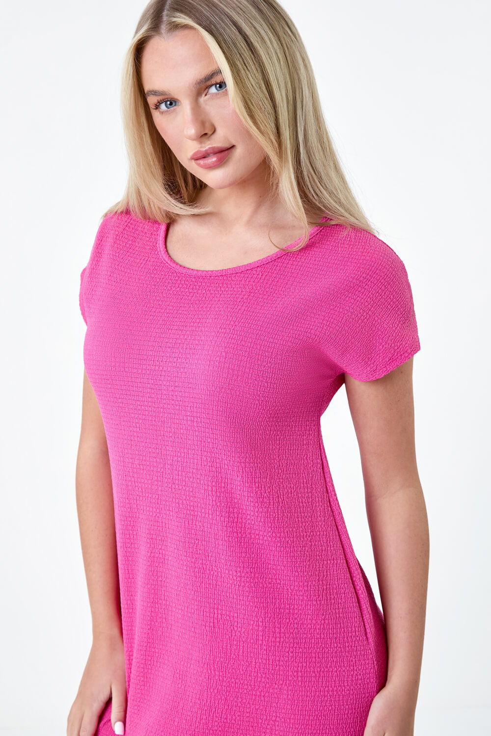 Fuchsia Petite Textured T-Shirt Stretch Midi Dress, Image 4 of 5