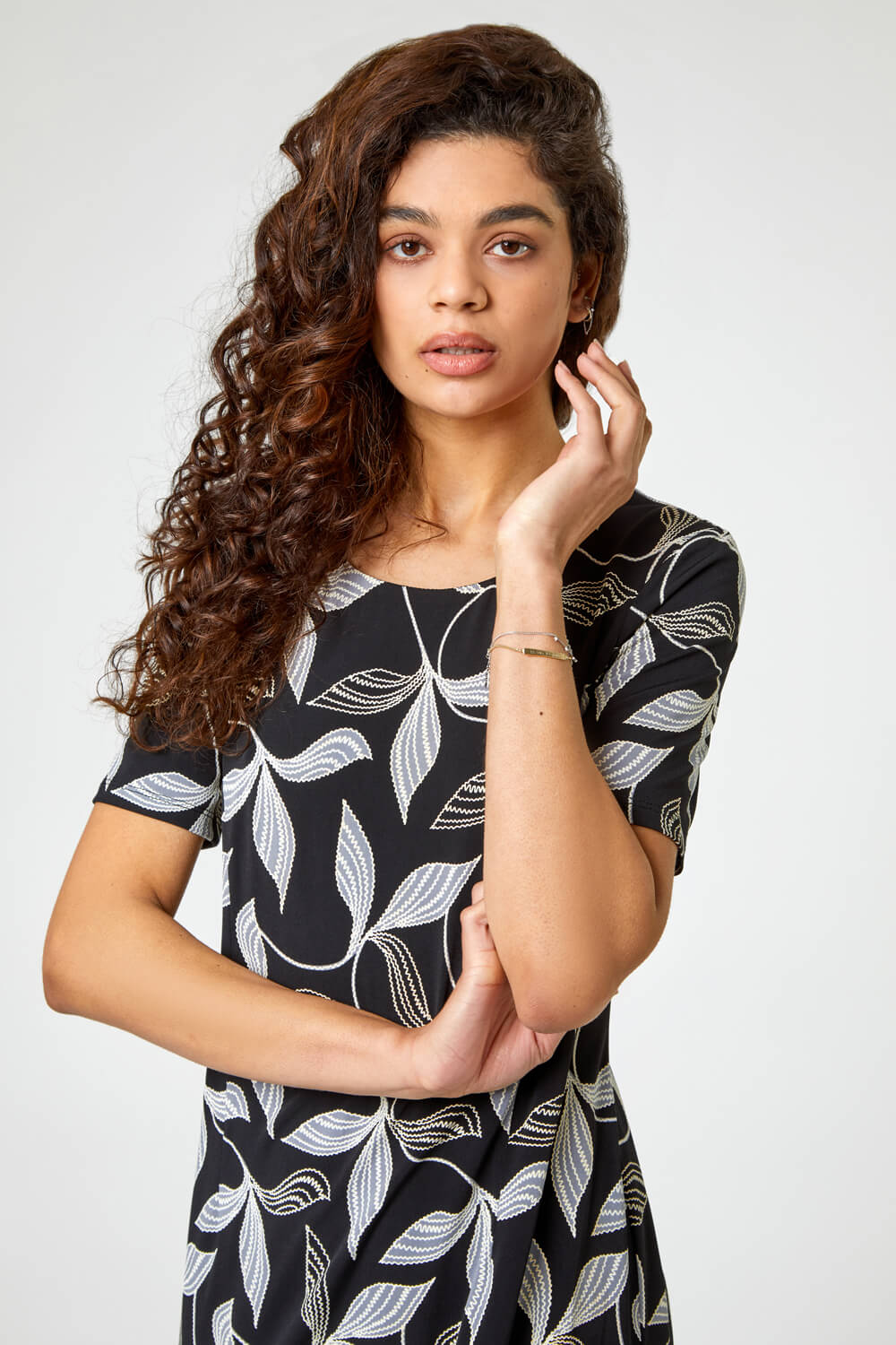 Grey Floral Puff Print Shift Dress, Image 4 of 4