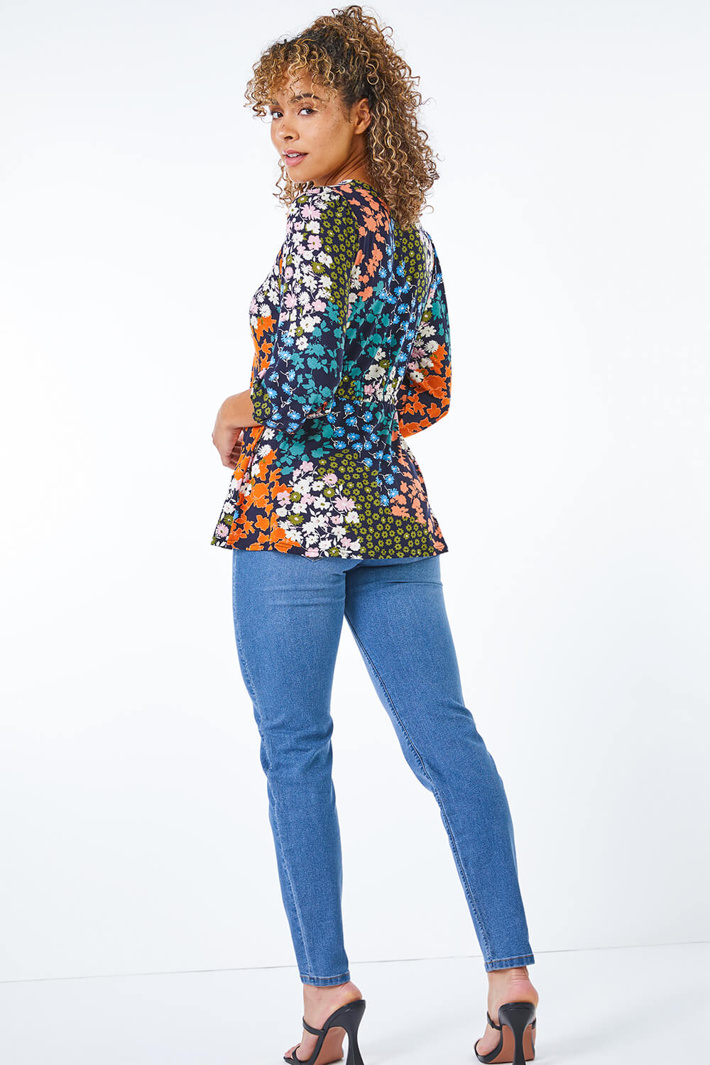 KHAKI Petite Floral Puff Sleeve Top, Image 3 of 5