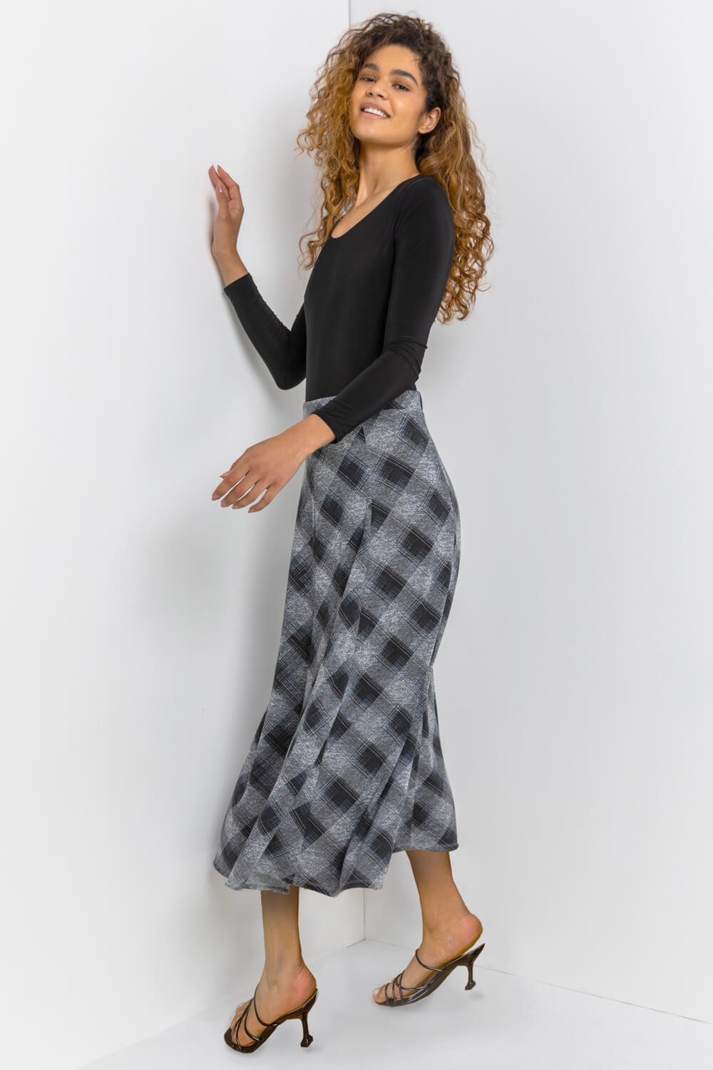 Grey Check Print Flared Midi Skirt, Image 4 of 5