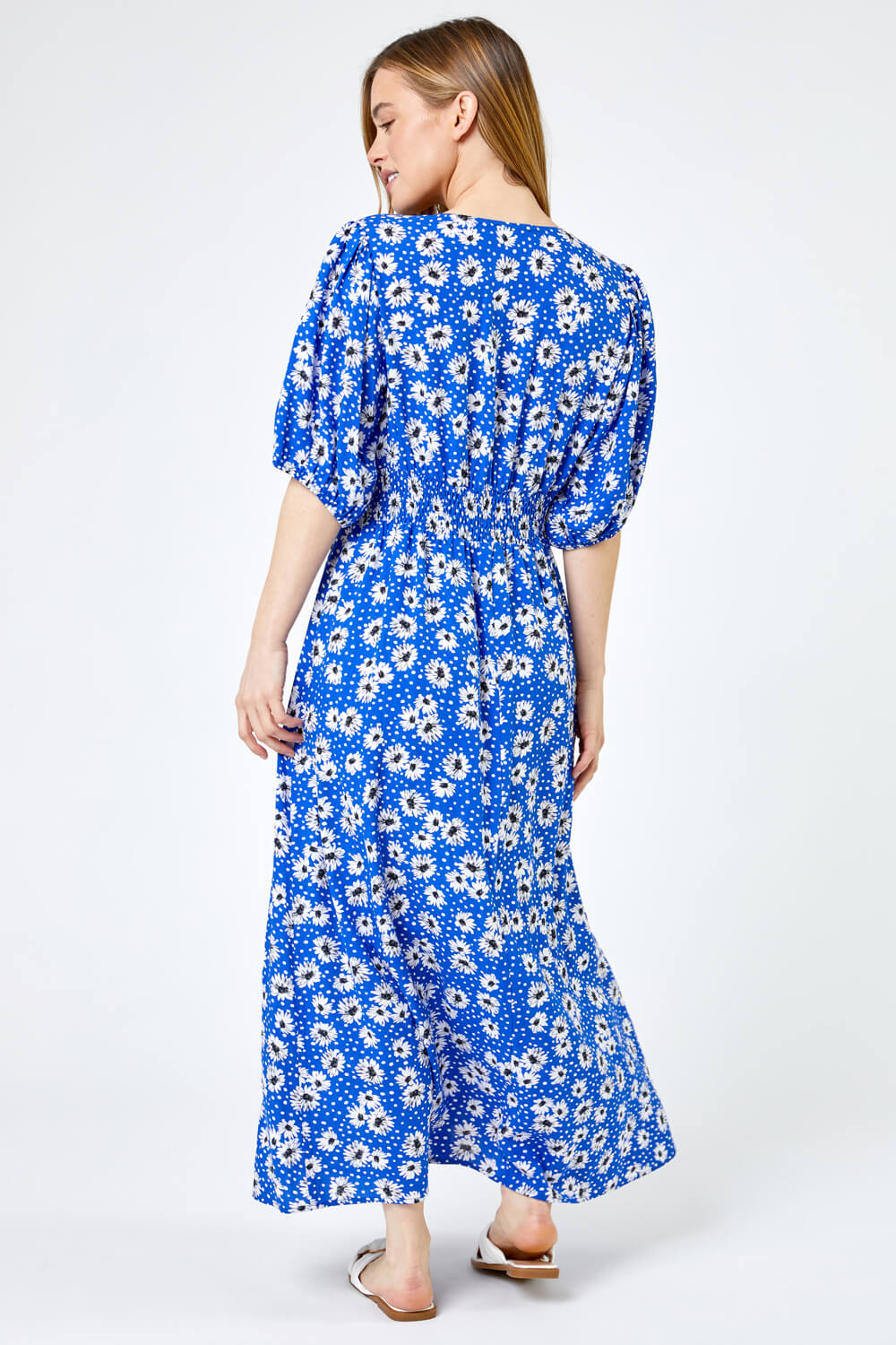 Petite Floral Print Shirred Maxi Dress in Blue | Roman UK