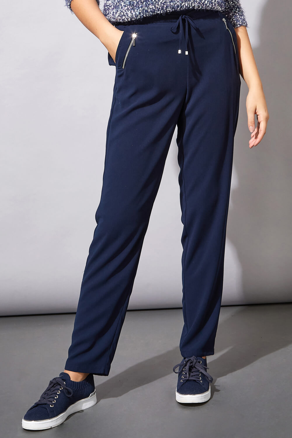 Long 31 Inch Tie Front Jogger