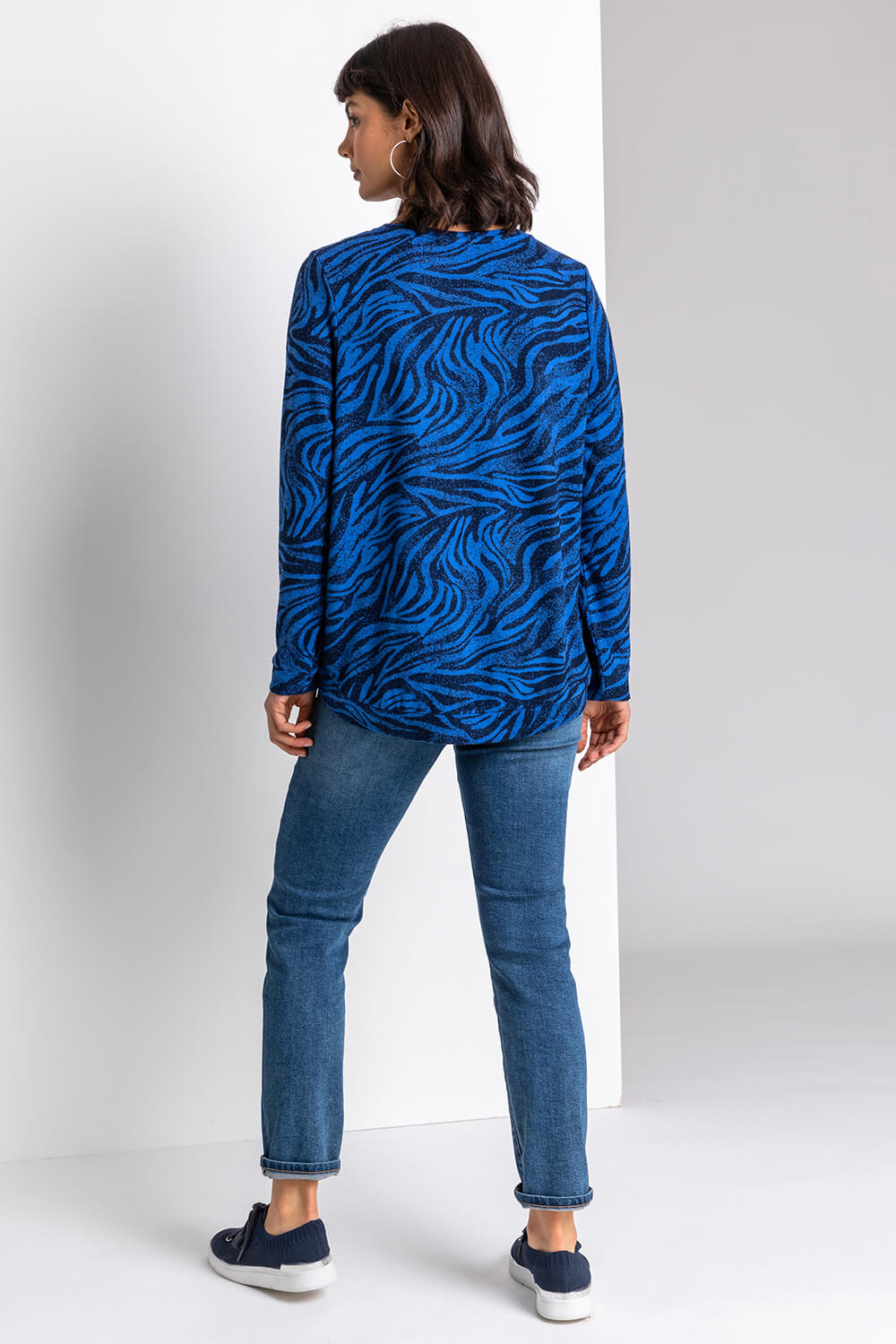 Royal Blue Animal Jacquard Puff Sleeve Sweatshirt, Image 2 of 4