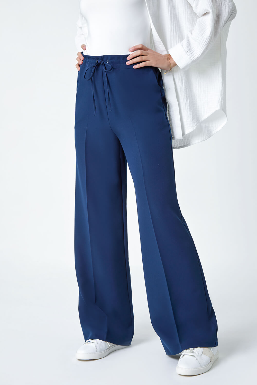 Navy  Wide Leg Tie Front Stretch Trouser, Image 4 of 5