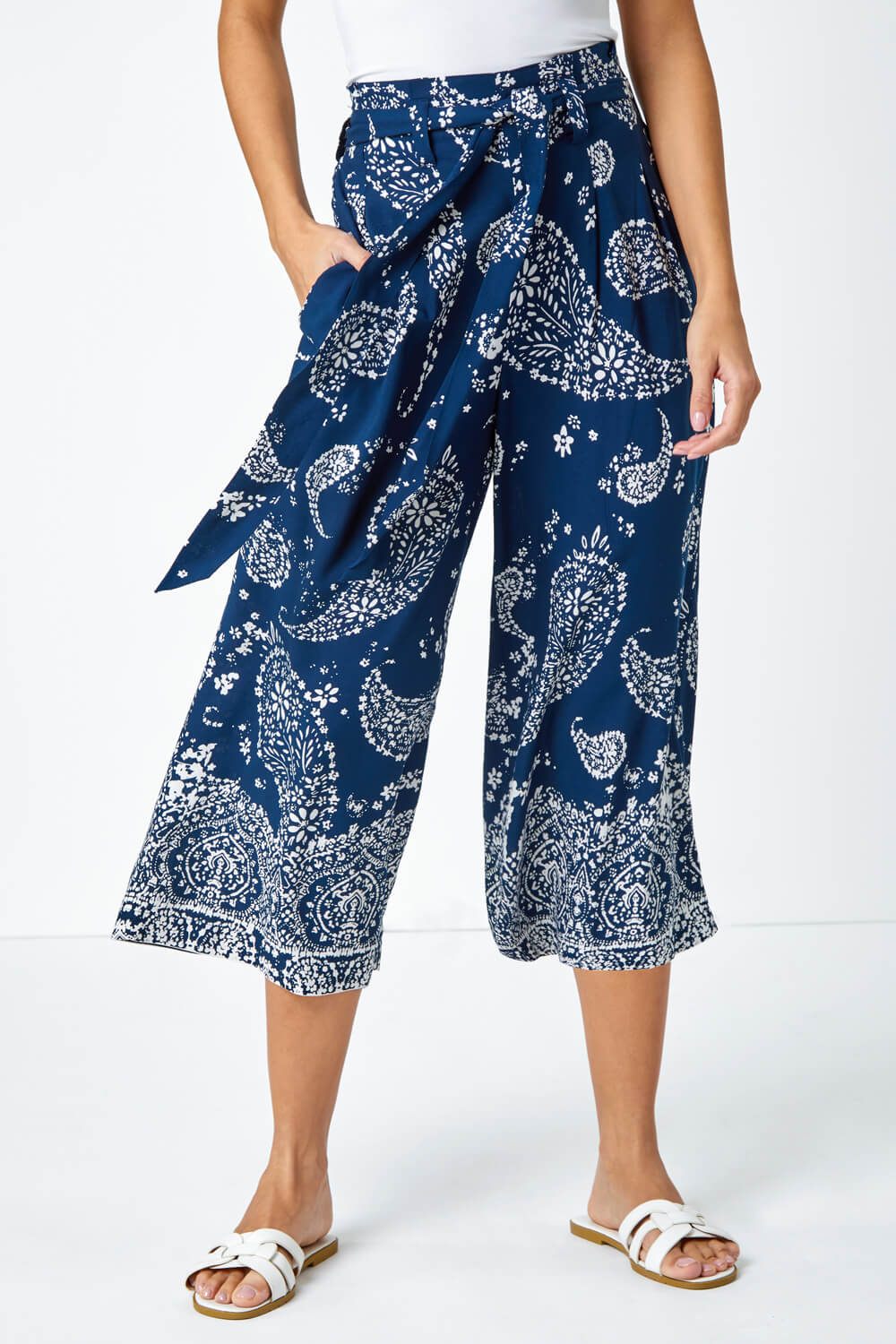 Navy  Paisley Print Wide Leg Cropped Trousers, Image 4 of 5