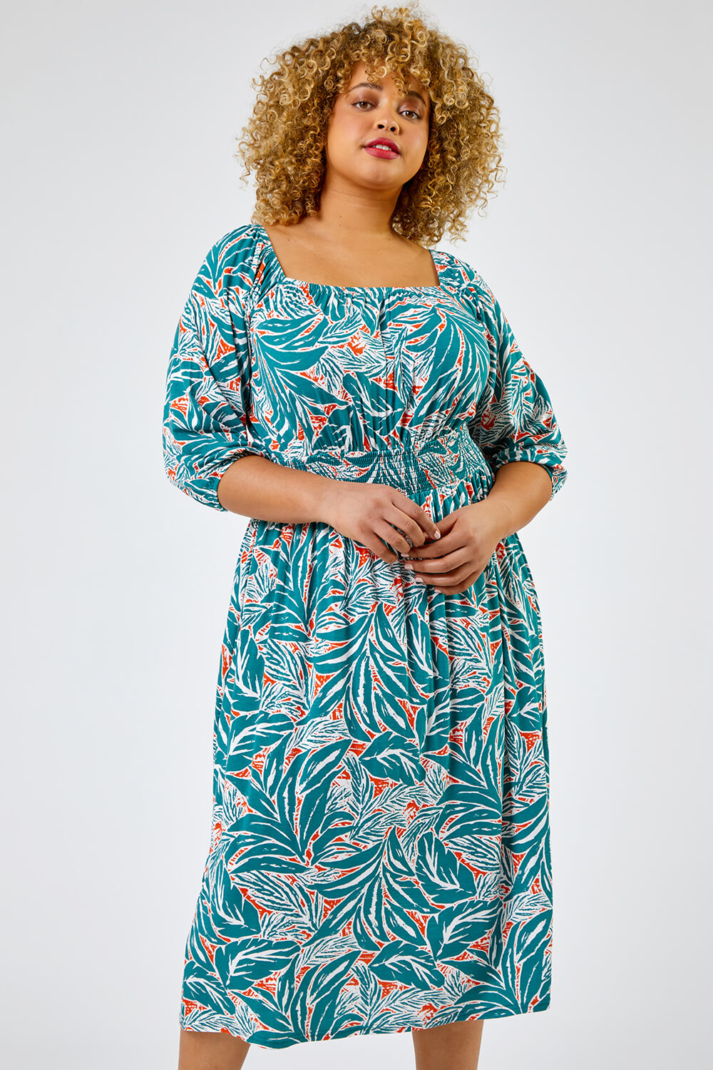 Curve Palm Leaf Print Shirred Midi Dress