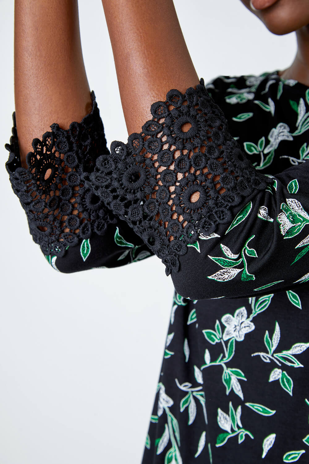 Green Floral Print Lace Detail Stretch Top, Image 5 of 5