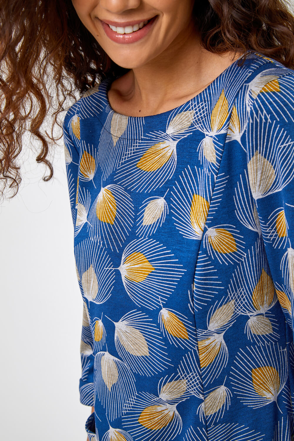Blue Graphic Floral Panel Shift Dress, Image 4 of 5