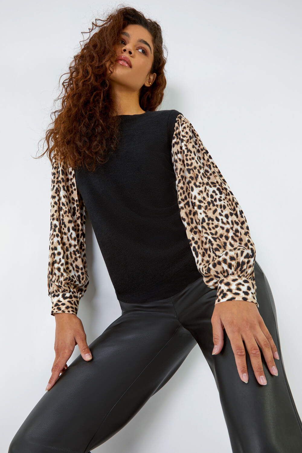 Animal Contrast Sleeve Stretch Top