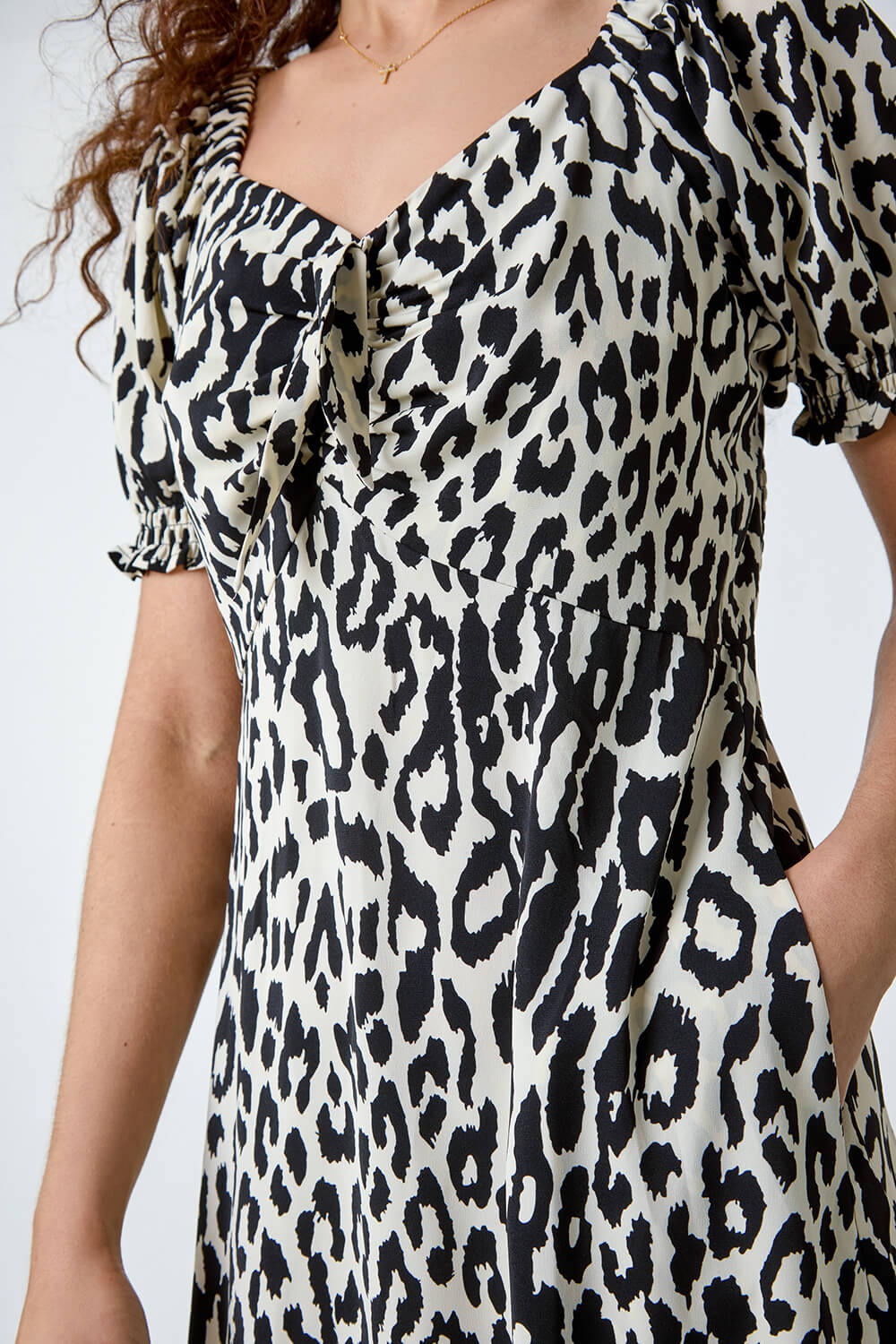 Black Leopard Print Ruched Pocket Midi Dress, Image 5 of 6