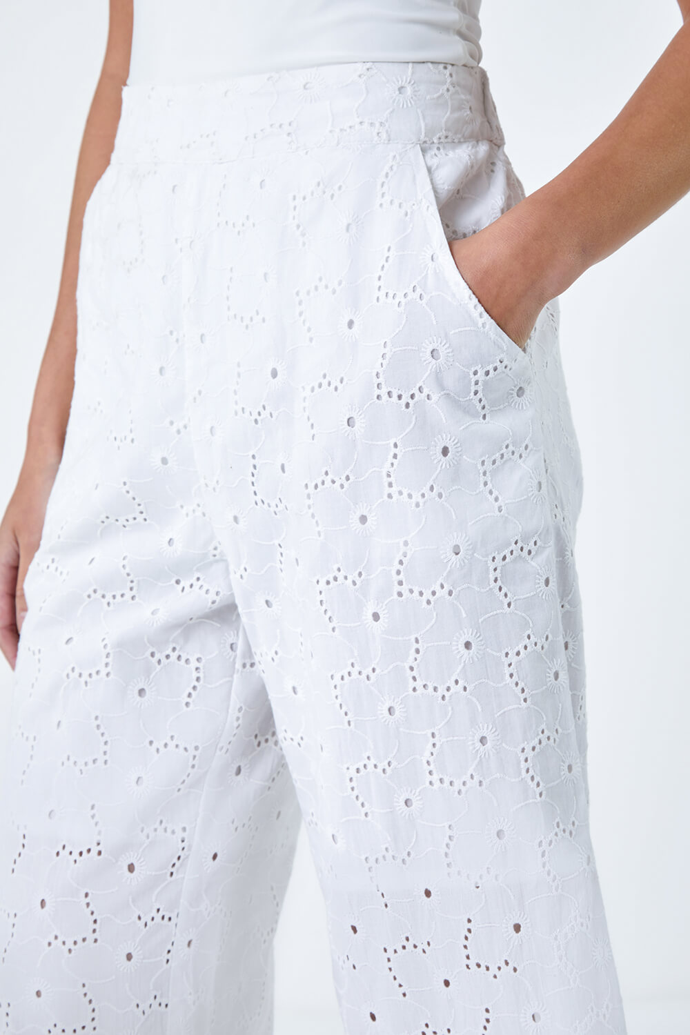 White Petite Cotton Broderie Culotte Trousers, Image 5 of 5