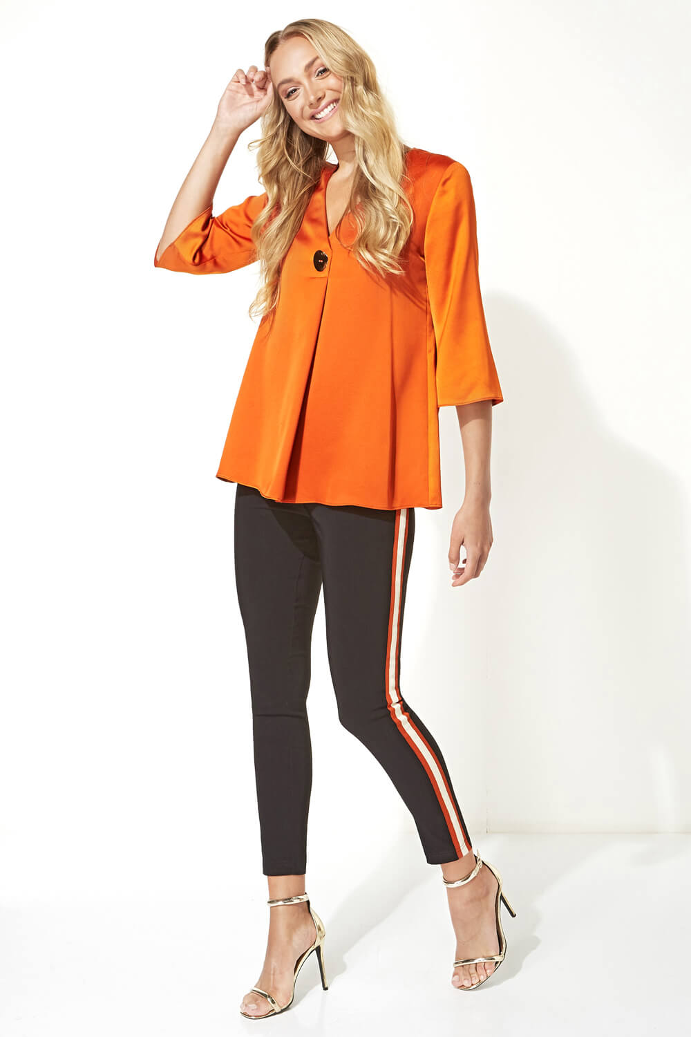 Rust Button 3/4 Sleeve Oversized Top, Image 4 of 5