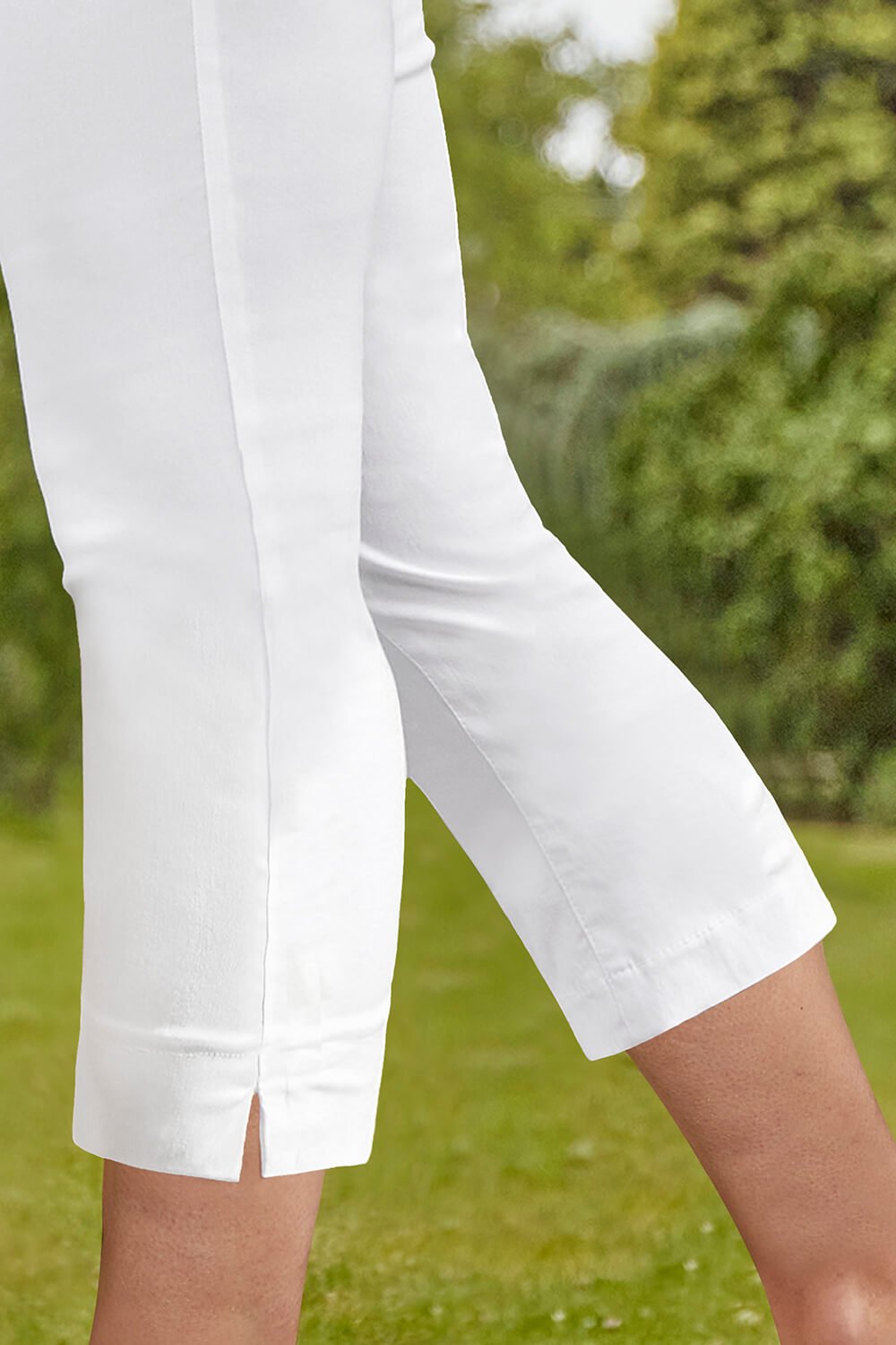 Cropped Stretch Trouser in White - Roman Originals UK