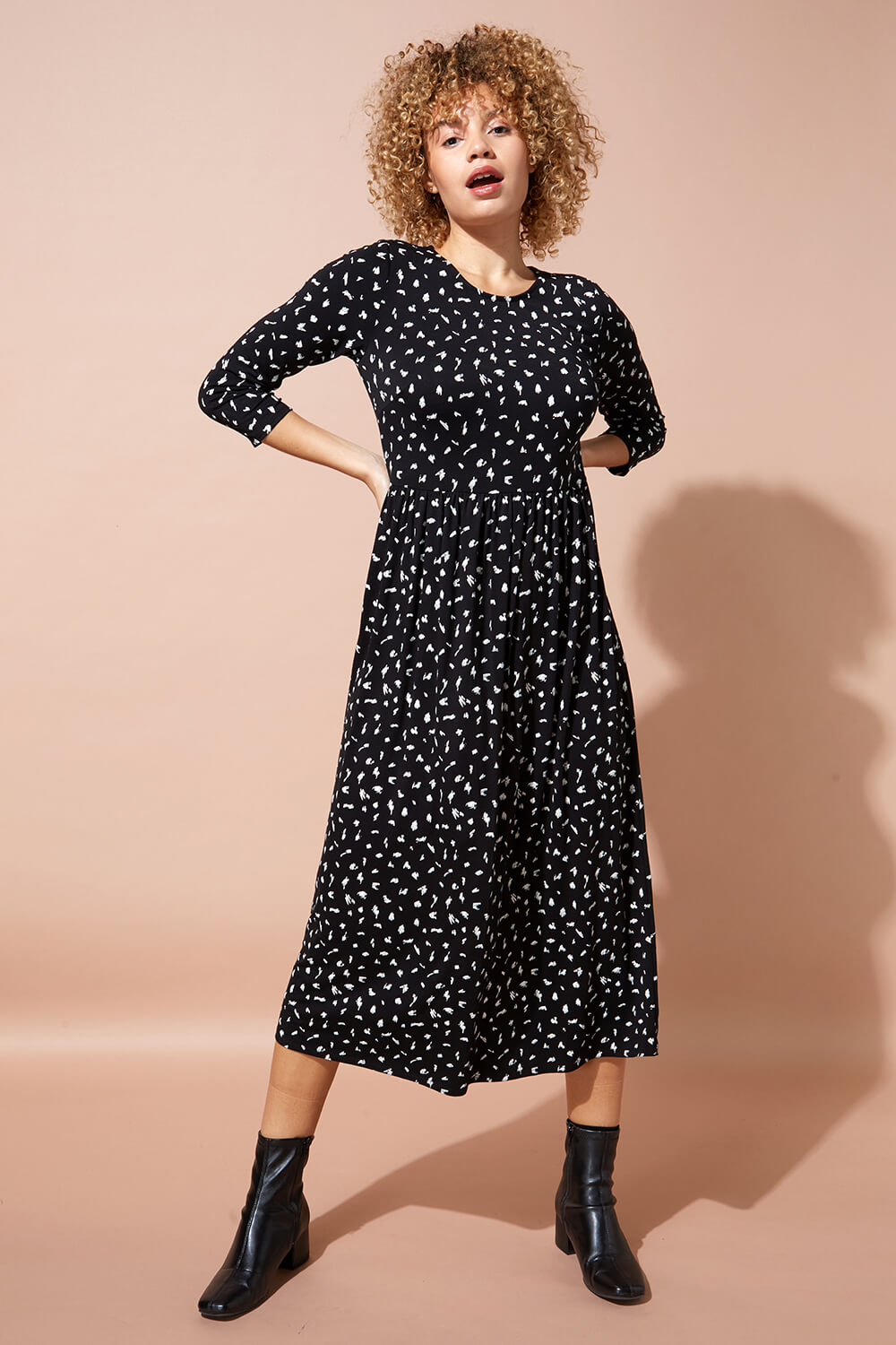 Black Abstract Spot Tiered Midi Dress, Image 2 of 4