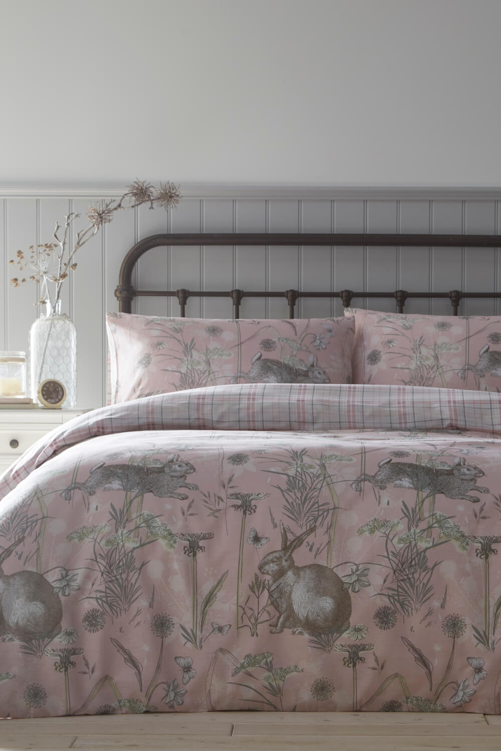 Light Pink King Size Rabbit Meadow Duvet Cover Set, Image 2 of 2