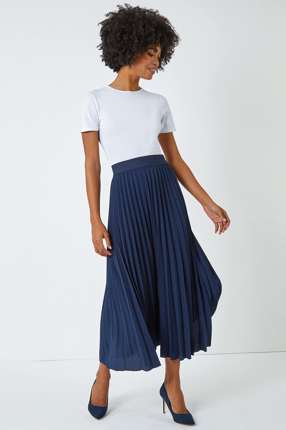 Navy  Pleated Maxi Stretch Skirt, Image 2 of 5