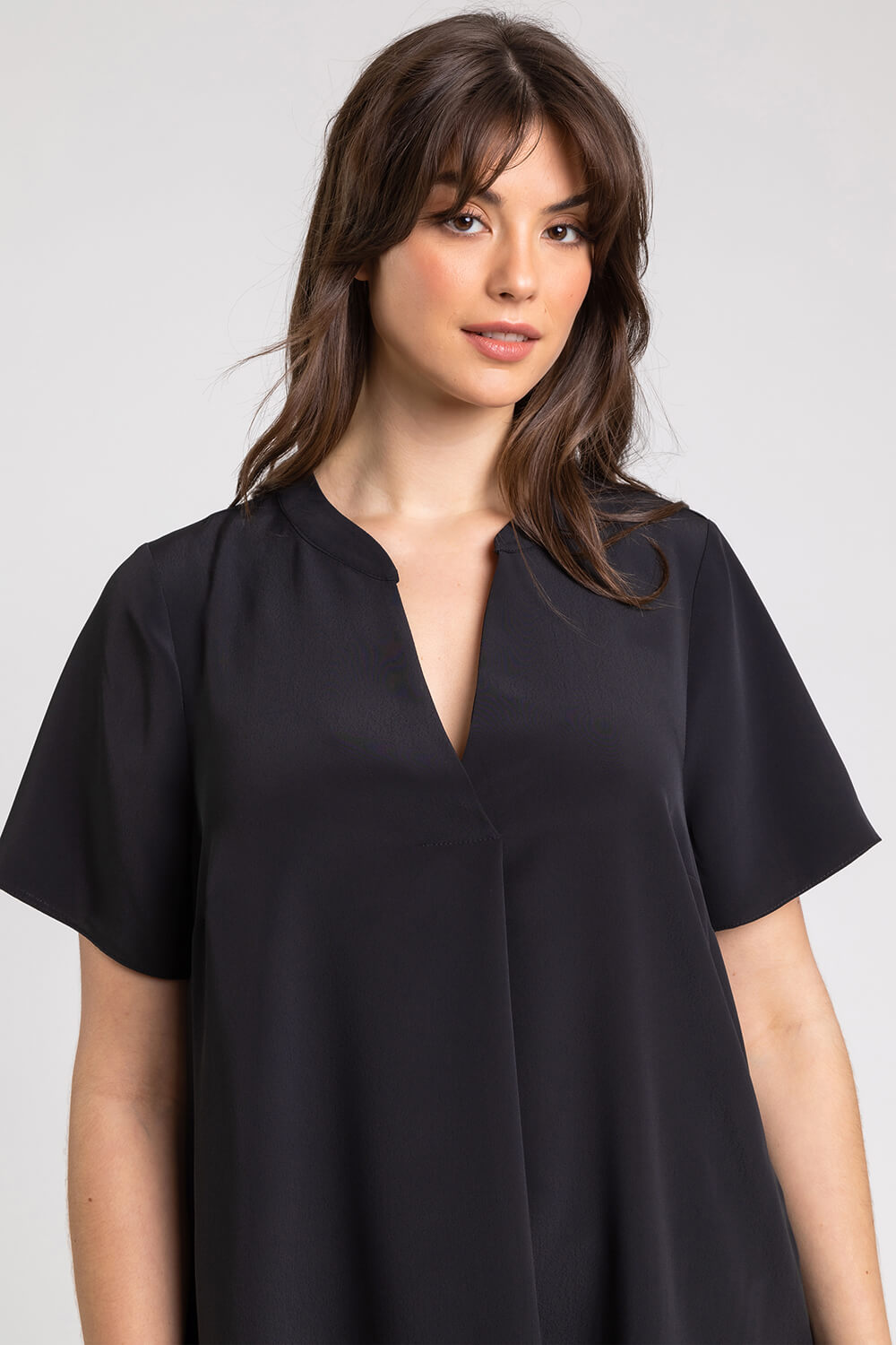 Black Curve Pleat Detail Tunic Top, Image 4 of 4