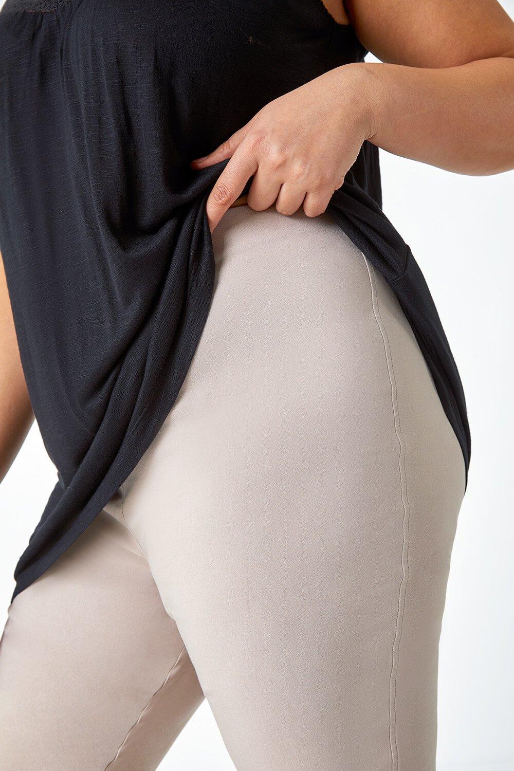 Natural  Curve Knee Length Stretch Shorts, Image 5 of 5