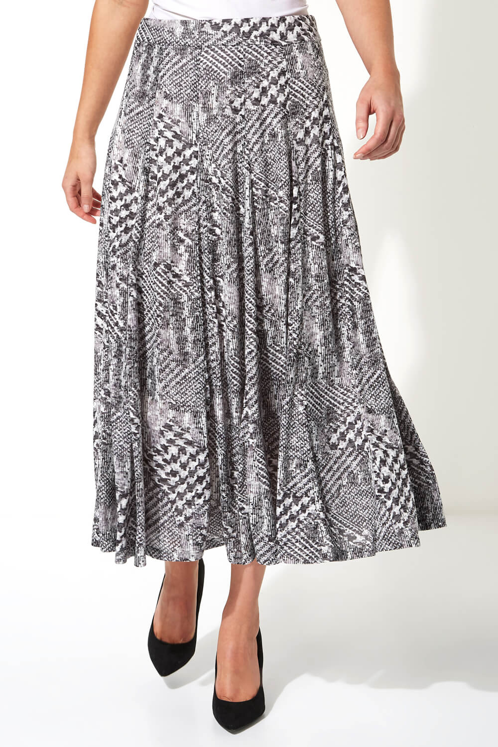 Abstract Dogtooth Burnout Skirt