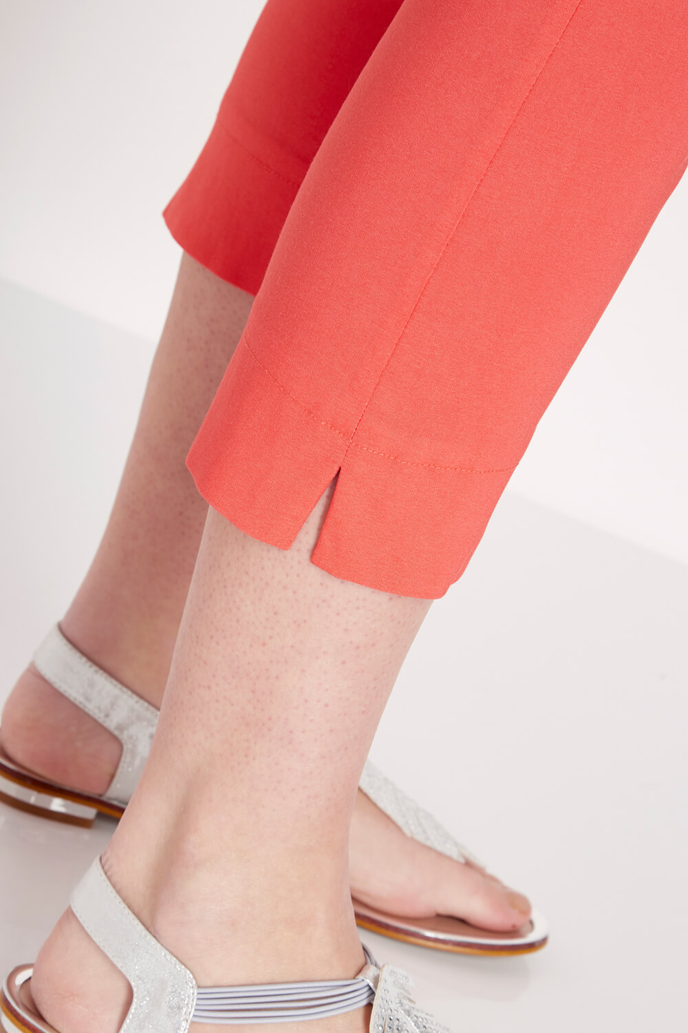 CORAL Cropped Stretch Trouser, Image 4 of 5