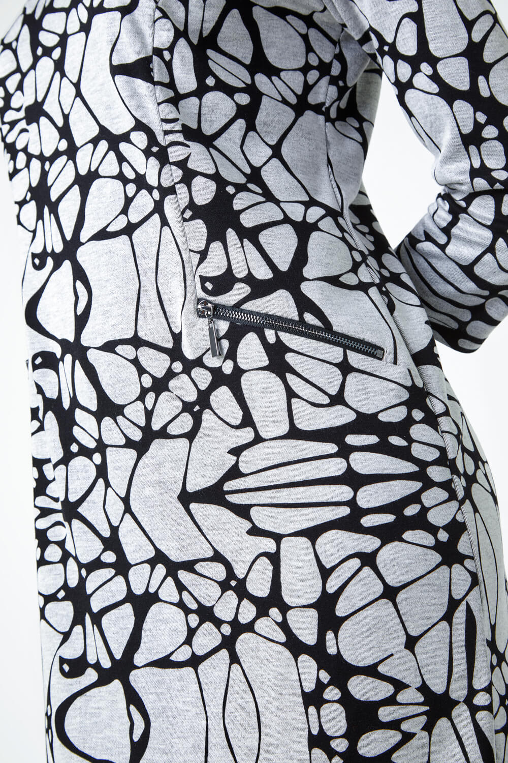 Grey Linear Print Shift Dress, Image 5 of 5