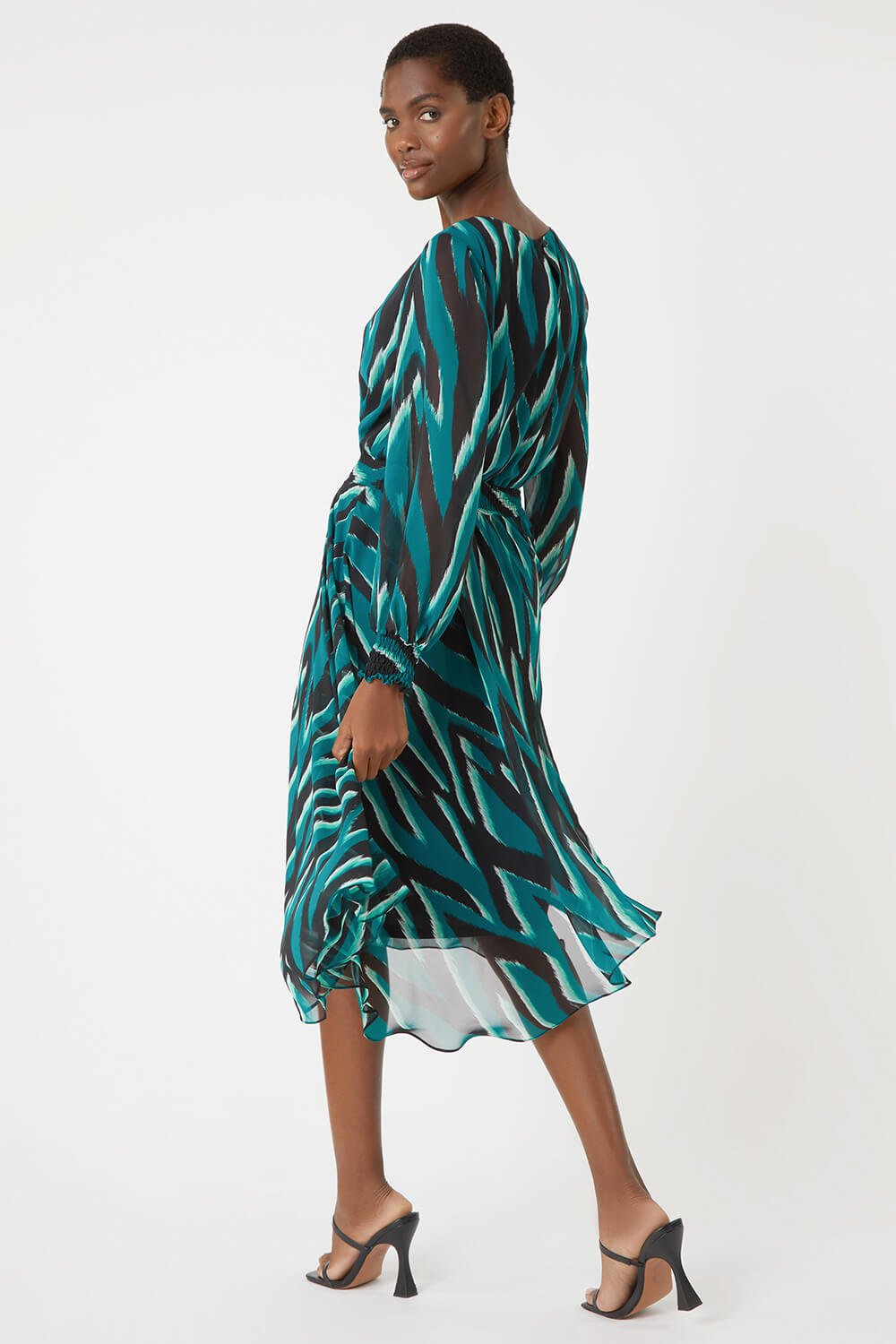 Green Abstract Print Shirred Waist Midi Dress , Image 3 of 5