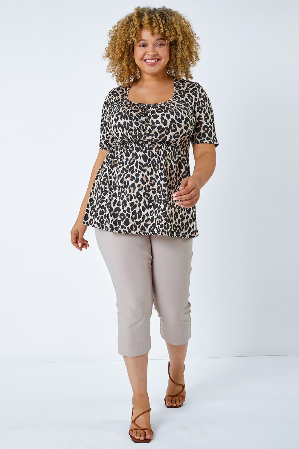 Natural  Curve Cropped Stretch Trouser, Image 5 of 5