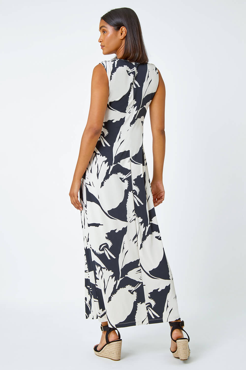 Black Sleeveless Floral Print Maxi Stretch Dress, Image 3 of 5