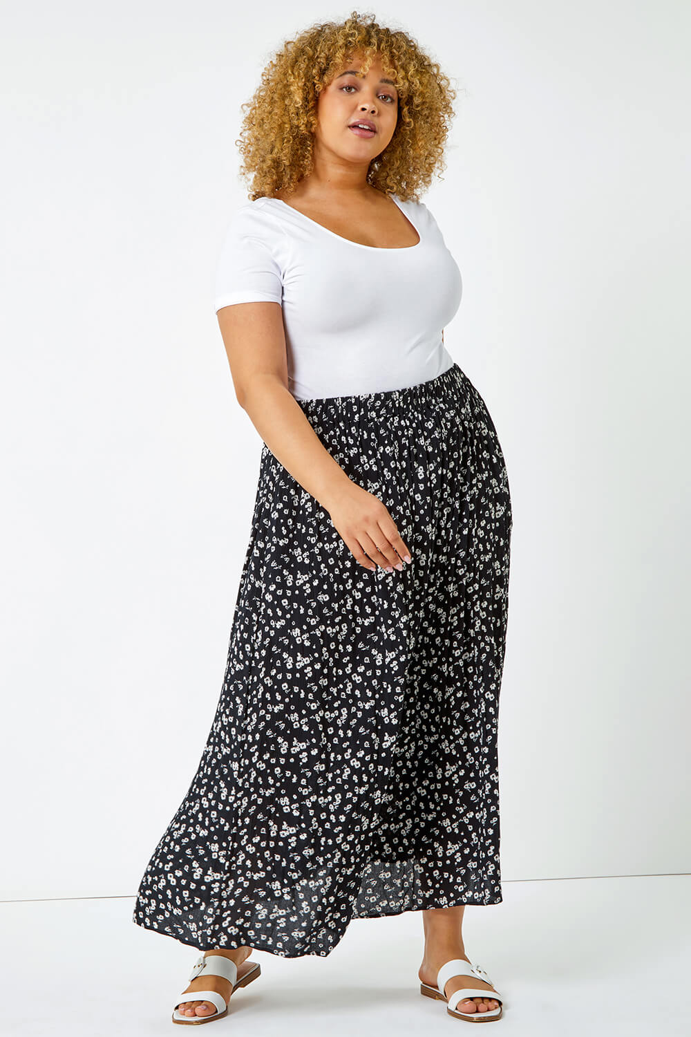 Curve Ditsy Floral Maxi Skirt