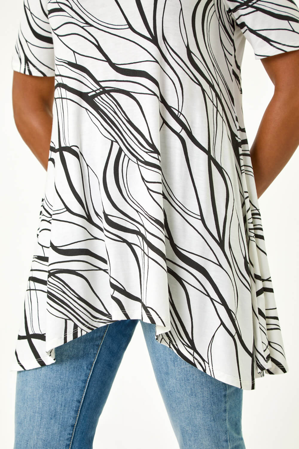 Ivory  Abstract Hanky Hem Stretch Tunic Top, Image 5 of 5