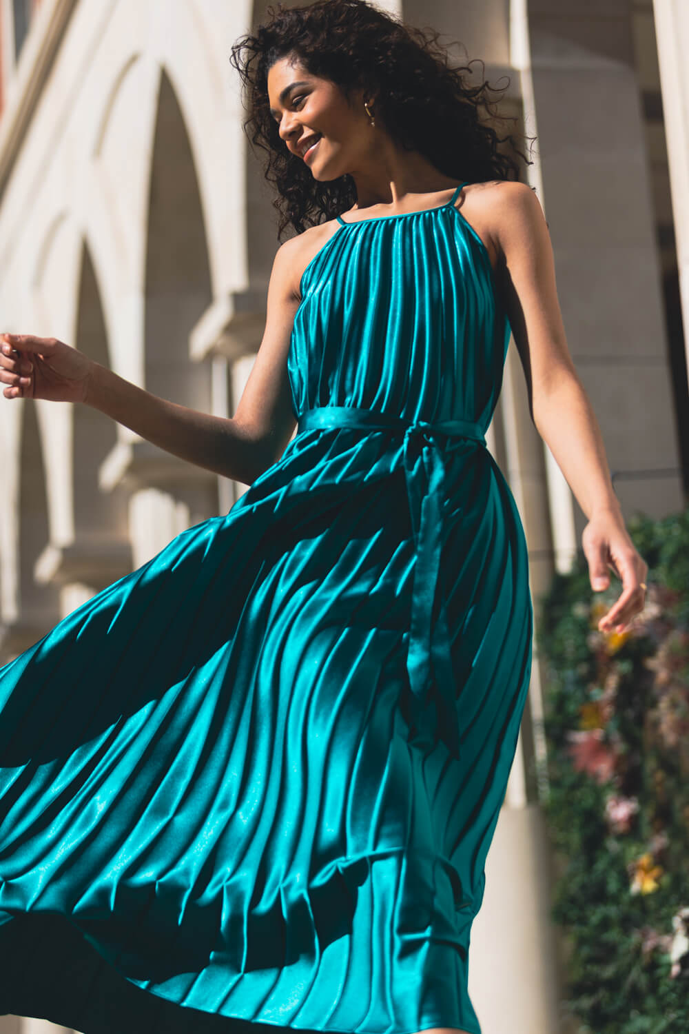 Emerald Sleeveless Pleated Halter Neck Midi Dress Roman UK