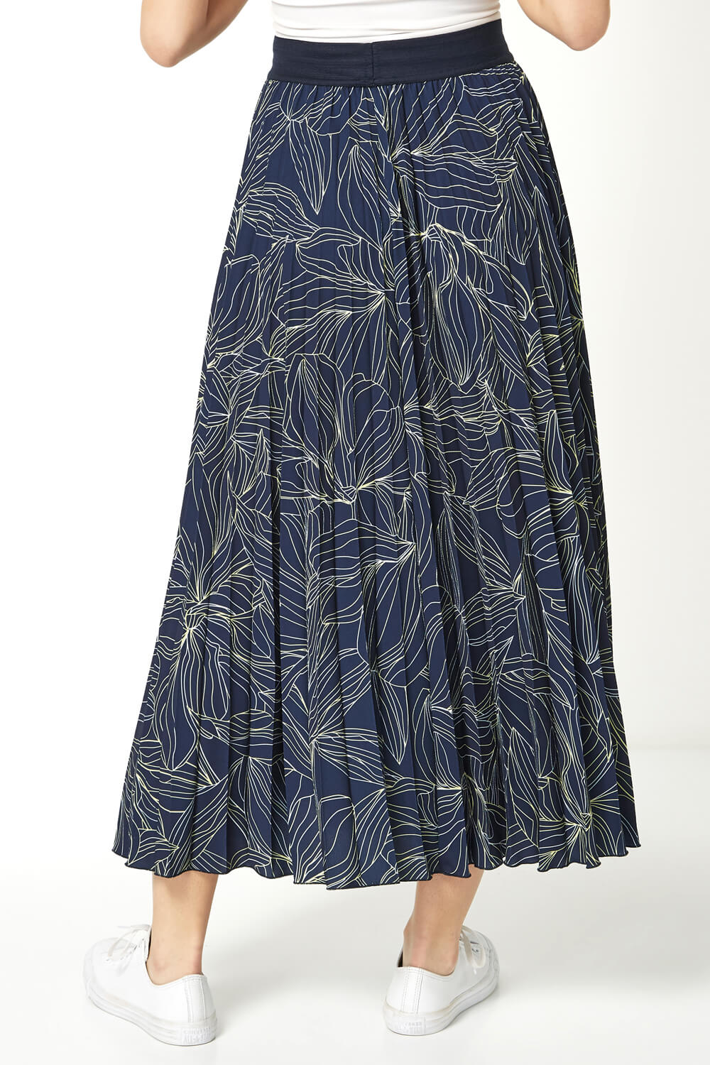 Navy  Linear Floral Print Pleated Midi Skirt, Image 3 of 5