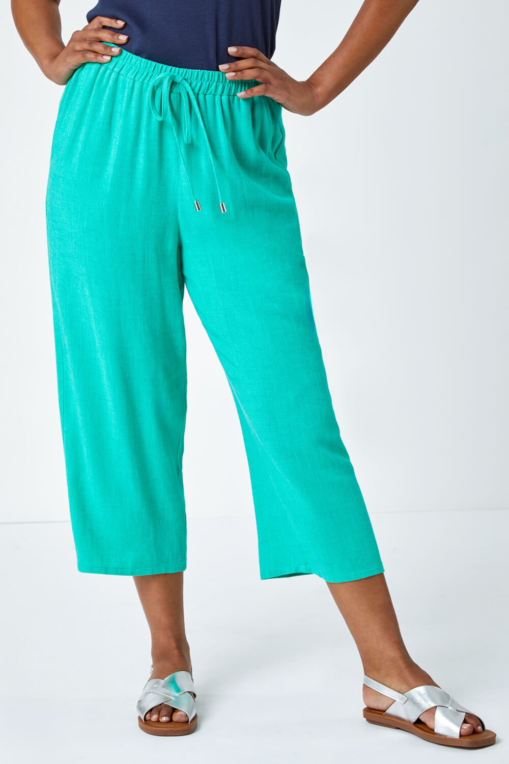 Jade Petite Linen Mix Wide Cropped Trousers, Image 4 of 5