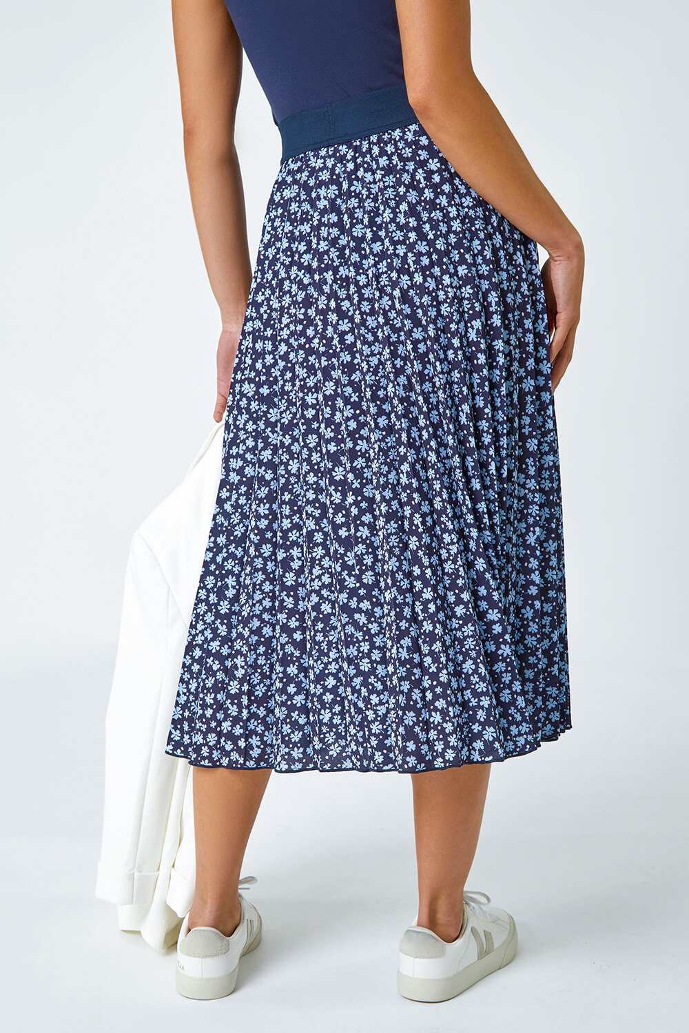 Navy  Petite Pleated Ditsy Floral Midi Skirt, Image 3 of 5