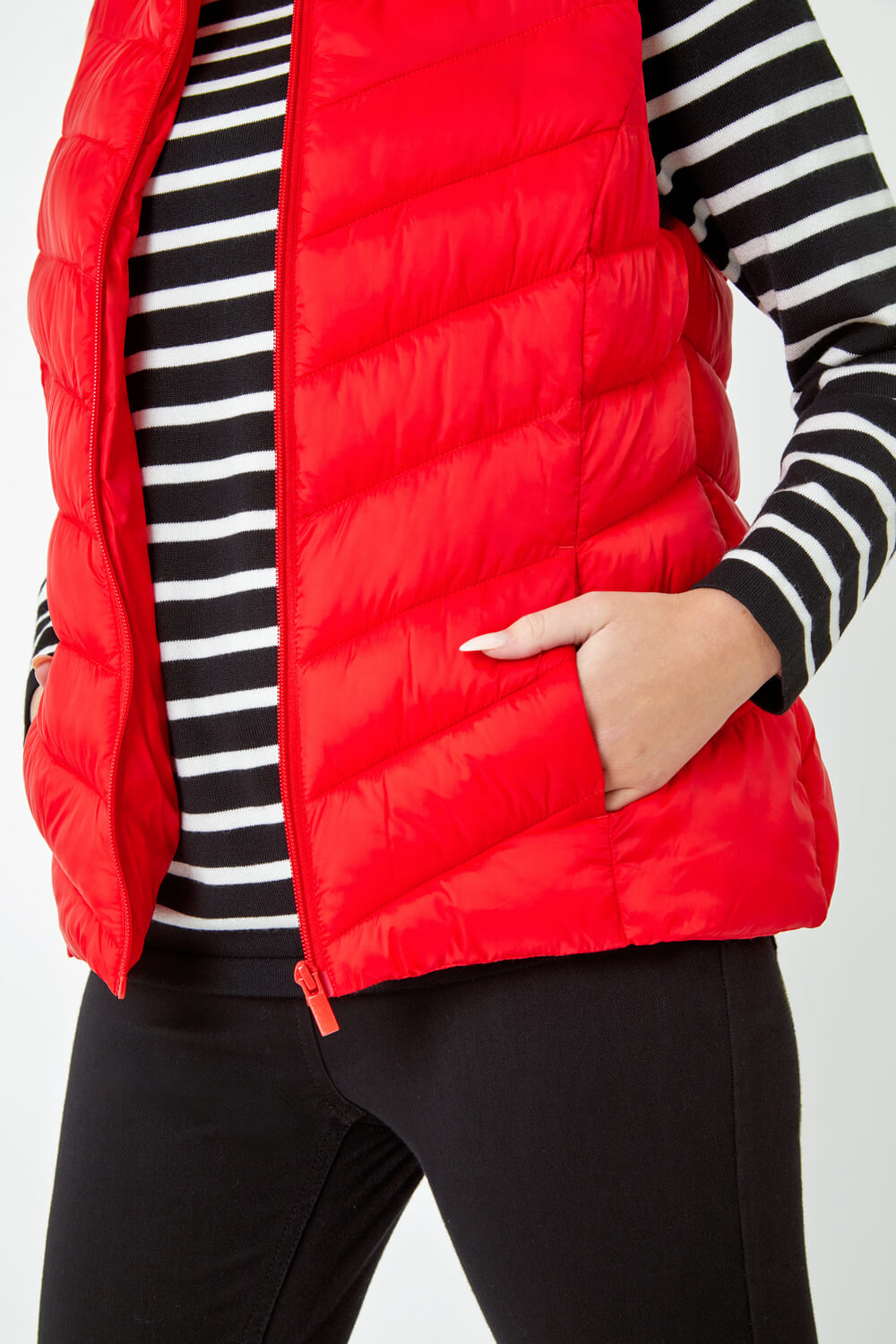 Red Petite Quilted Padded Gilet, Image 5 of 5