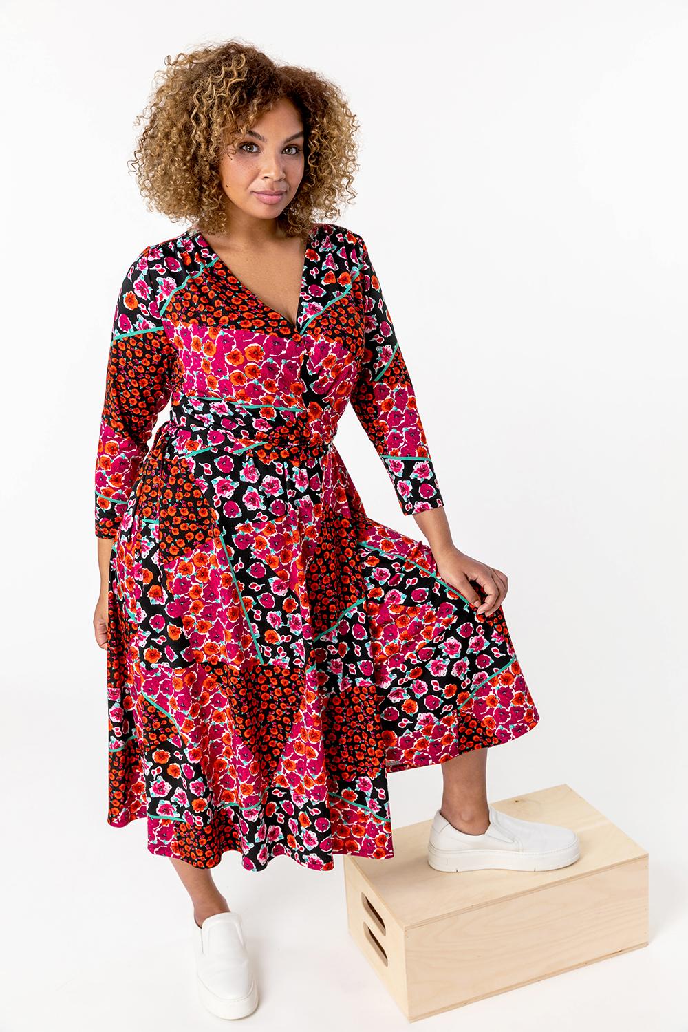 Red Curve Patchwork Floral Print Wrap Dress, Image 5 of 5