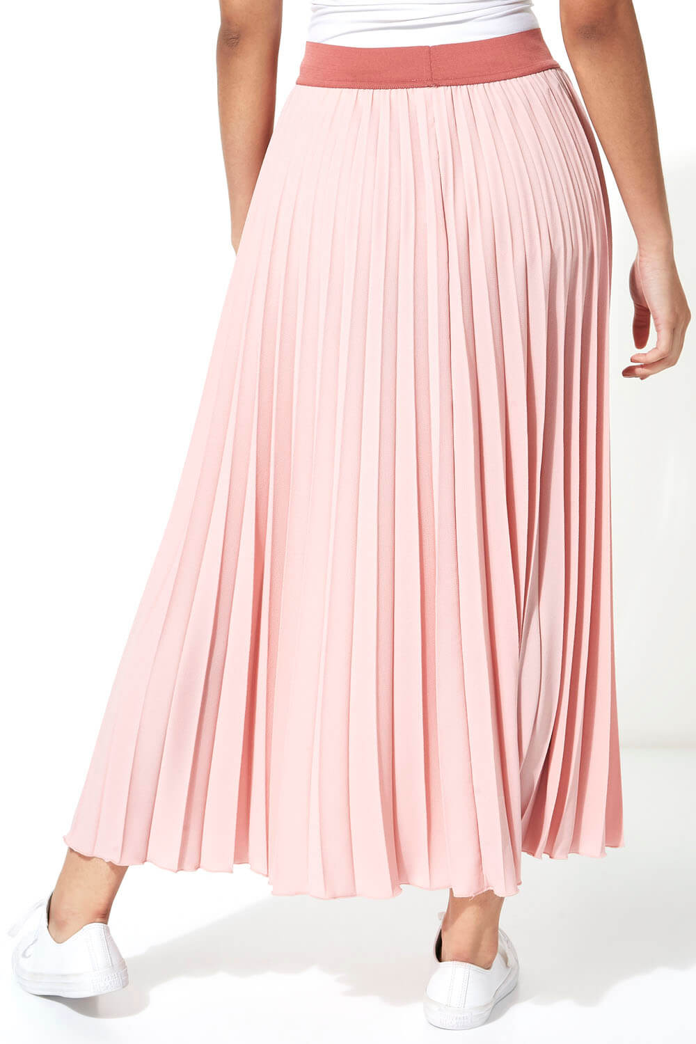 Light Pink Contrast Band Pleated Maxi Skirt, Image 2 of 5