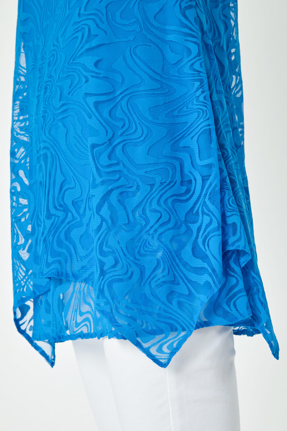 Blue Sleeveless Textured Swirl Print Top, Image 5 of 5