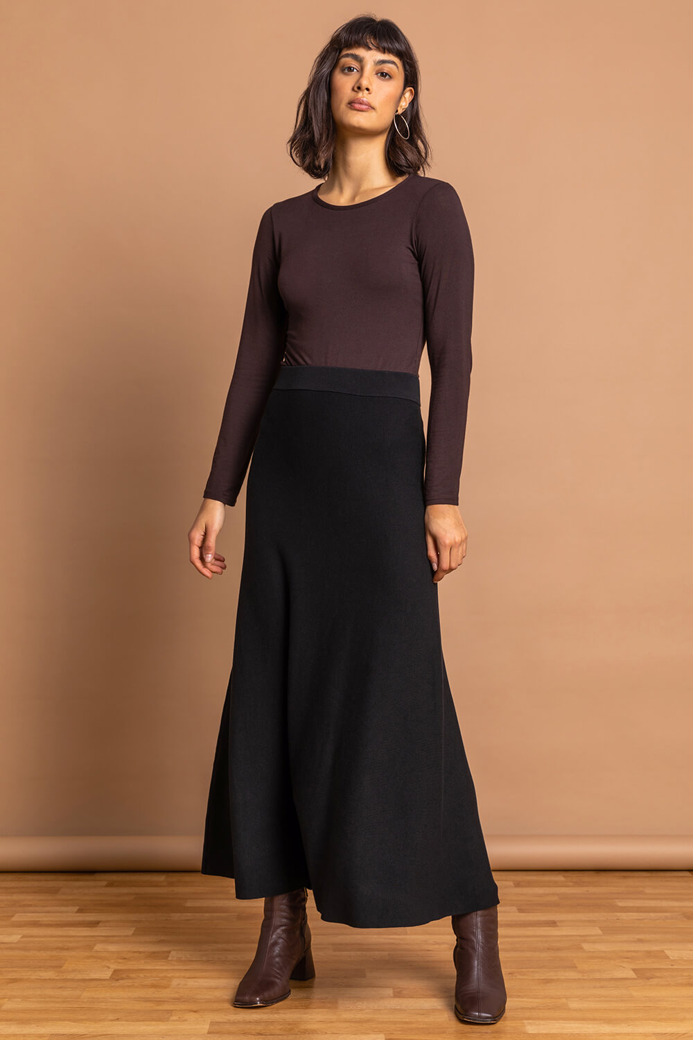 Black Plain Knitted Midi Skirt, Image 3 of 4