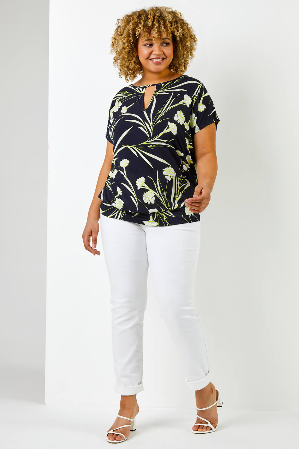 Navy  Curve Floral Print Keyhole Detail Top, Image 3 of 5