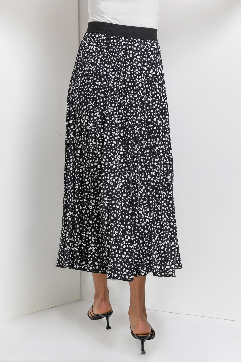 Black Abstract Spot Pleated Maxi Skirt, Image 2 of 4