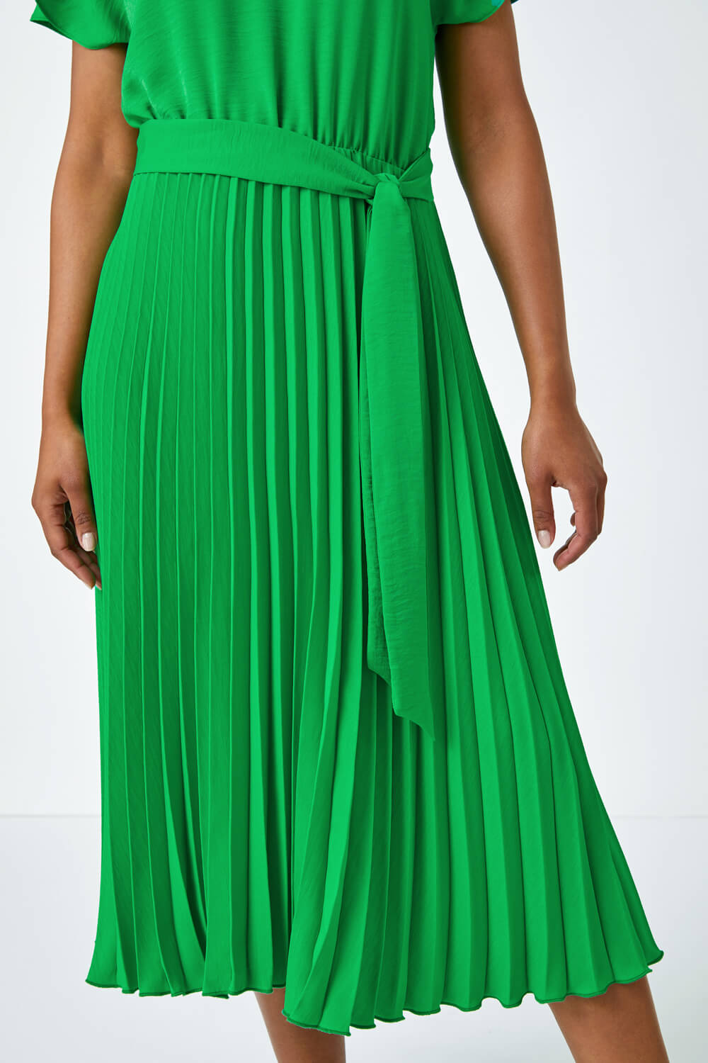 Green Petite Plain Pleated Skirt Midi Dress, Image 5 of 5