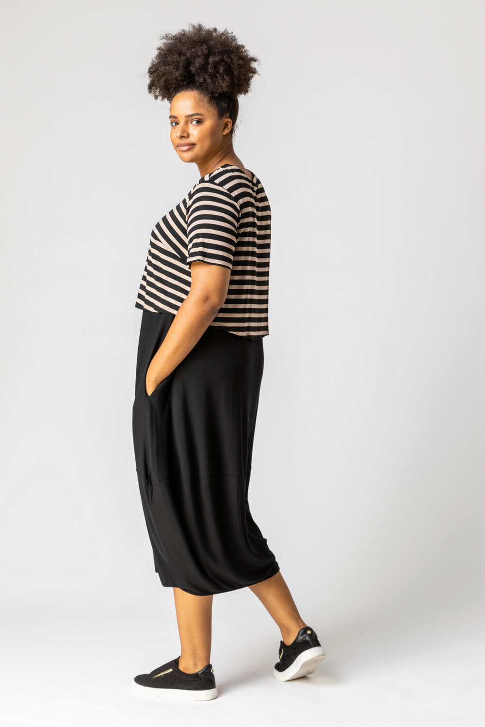 Beige Curve Stripe Contrast Print Jersey Dress, Image 2 of 5