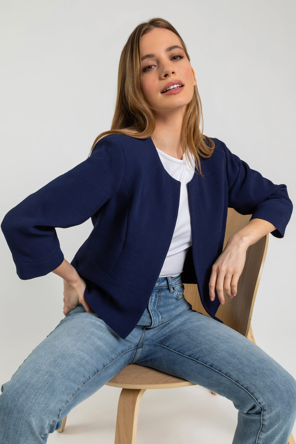 Navy  Petite Textured Cropped Jacket, Image 5 of 5
