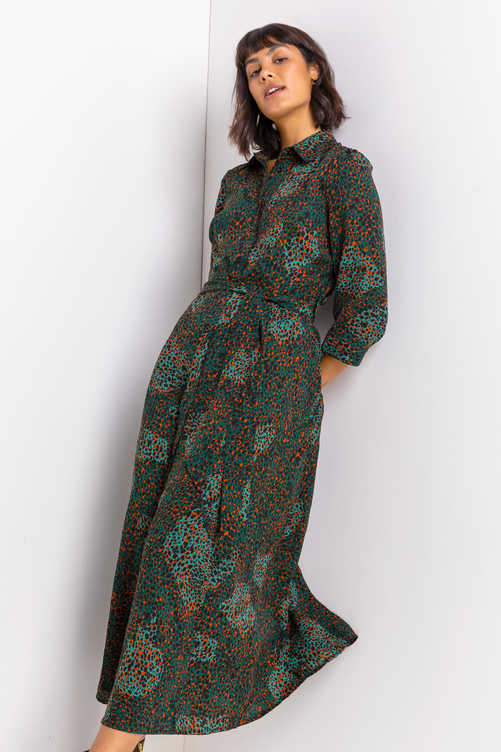 Green Abstract Animal Belted Shirt Dress, Image 4 of 5