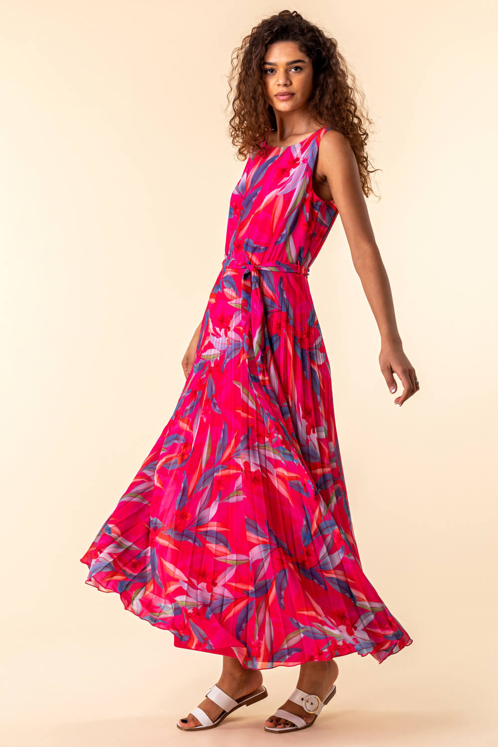 Tropical Print Pleated Maxi Dress
